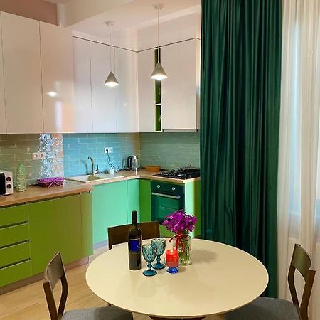 Lovely And Cozy Apartment! Kutaissi Exterior foto